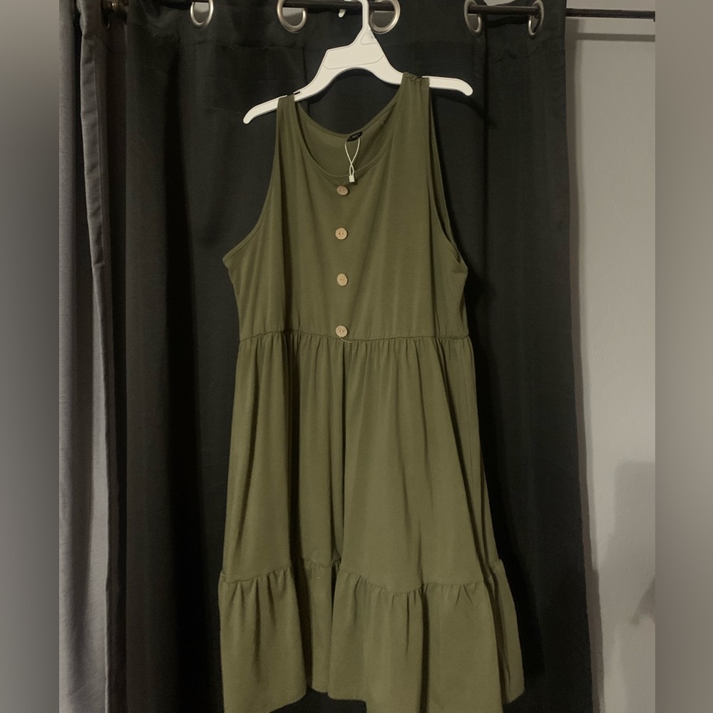 Women’s Plus size dress